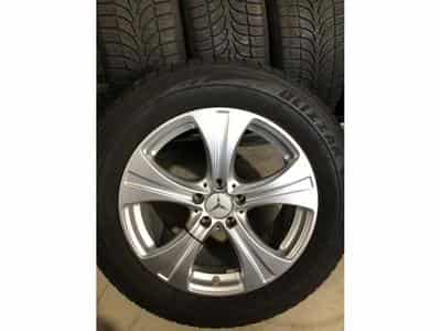 Jantes alu + Pneus h 18" 235/60 R18 (2026) - Photo 1