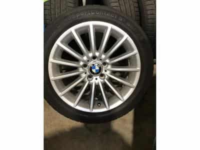 Jantes alu + Pneus é 18" 245/45 R18 (2026) - Photo 1