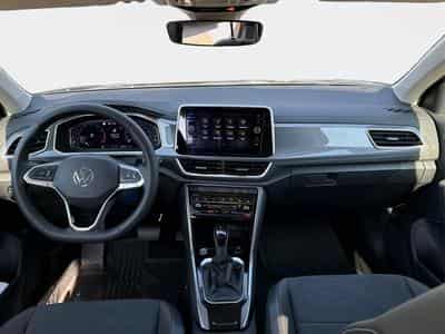 VW T-Roc Limited (2026) - Foto 7