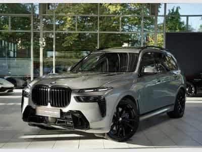 BMW X7 xD 40 d M Sport Pro*22 *SkyLounge *6-Sitze (2023) - Photo 1