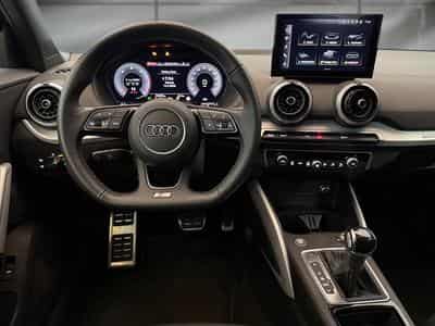 Audi Q2 -25% 35 TDI 150 BVA SLine +GPS+CAM+MATRIX LED+Opts (2025) - Foto 9