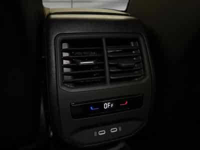 Cupra Leon -29% 1.5 eTSI 150cv BVA+MIRRORLINK+CAM+LED+JA18 (2025) - Foto 13