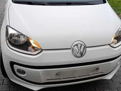 VW UP (2014) - Photo 1