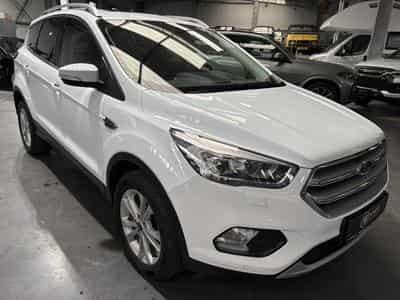 Ford Kuga 2.0 TDCi 150ch Titanium 2WD (2018) - Photo 1