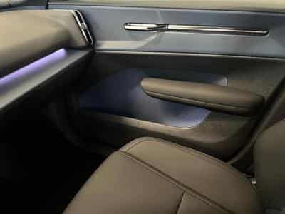 Volvo EX30 Twin motor performance avec kit HEICO (2025) - Photo 10