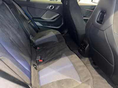 BMW 118 118d M-Sport (2024) - Photo 11