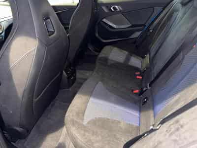 BMW 118 118d M-Sport (2024) - Photo 13