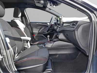 Ford Focus (2025) - Photo 4