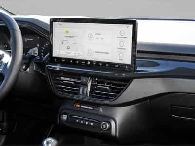 Ford Focus (2025) - Photo 6