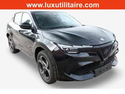Alfa-Romeo Junior 1.2  Hybrid e-DSC6 136 Sport (2026) - Photo 1