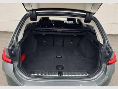 BMW 318 Touring 318i Automatique // Facelift✅✅✅ (2023) - Foto 15