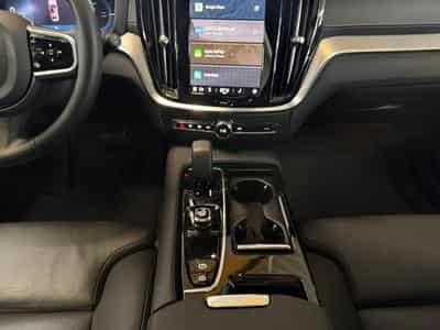 Volvo V60 T6 Ultra Dark / Hybride (2024) - Foto 11