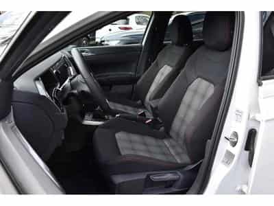 VW Golf (2024) - Photo 6