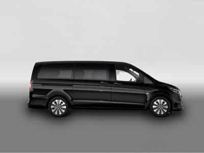 Mercedes Vito (2024) - Photo 4