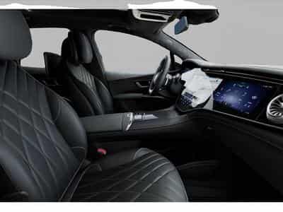 Mercedes EQS (2023) - Photo 6