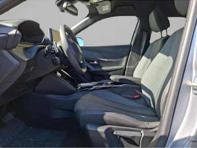 Peugeot 2008 (2016) - Photo 9