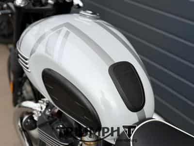 Triumph Bonneville BONNEVILLE T120 (2023) - Foto 14
