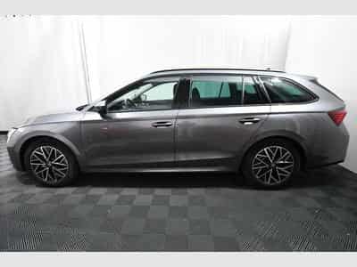 Skoda Octavia Octavia Combi 1.5 TSI Selection, Navi, Park A., (2025) - Foto 2