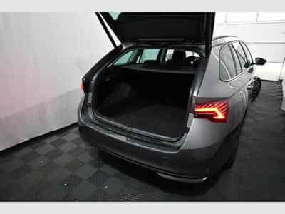 Skoda Octavia Octavia Combi 1.5 TSI Selection, Navi, Park A., (2025) - Foto 4