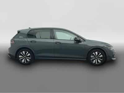 VW Golf (2026) - Photo 6