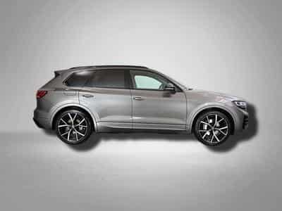 VW Touareg R-Line 3.0 TDI 8-Gang-Automatik 4MOTION (2026) - Foto 6