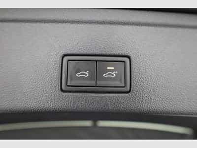 VW Touareg 3.0 TDI 210 kW 4Motion R-Line (2025) - Foto 13