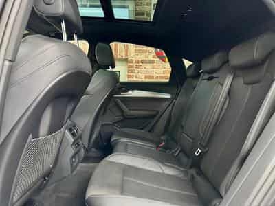 Audi Q5 Q5 SB 50 TFSi e 2.0 265cv Auto QUATTRO S-LINE intérieur (2023) - Foto 6