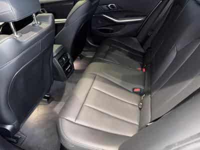 BMW 320 320i M-Sport (2024) - Foto 13