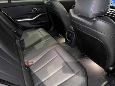 BMW 320 320i M-Sport (2024) - Foto 14