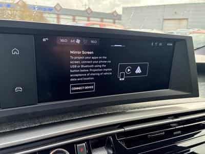 PEUGEOT 5008 Hybrid 145ch Allure e-DCS6 (2025) - Foto 9