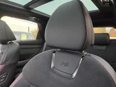 Hyundai Tucson HEV 1.6 T-GDI 6AT SHINE N-LINE SENSATION 239CV (2026) - Foto 11