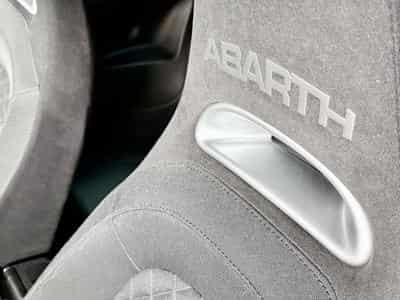 Abarth 595 595 1.4 Turbo 145 CV (2021) - Foto 8