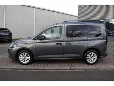 VW Caddy 1.5 TSI DSG Life (2024) - Photo 2