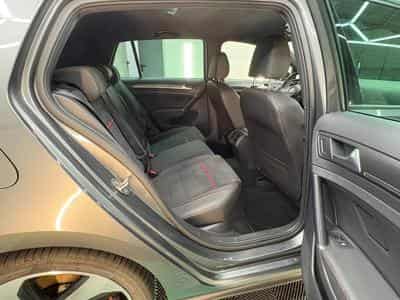 VW Golf GTI PERFORMANCE 2.0 TSI 180 KW DSG (2019) - Photo 10