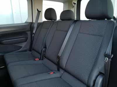 VW Caddy Basis (2025) - Foto 8