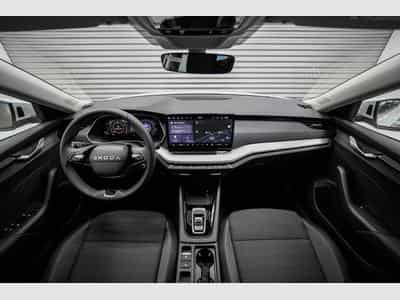 Skoda Octavia Kombi 1,5 eTSI (2026) - Foto 6