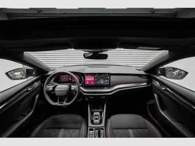 Skoda Octavia Kombi 2,0 TSI (2025) - Foto 5