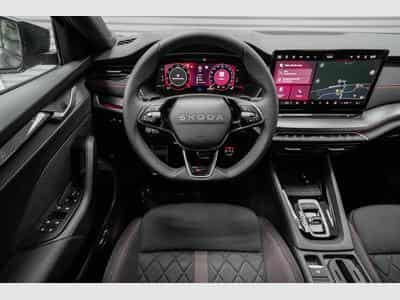 Skoda Octavia Kombi 2,0 TSI (2025) - Foto 7