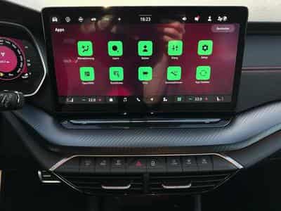 Skoda Octavia RS (2026) - Photo 11