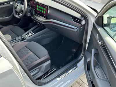 Skoda Octavia RS (2026) - Photo 12