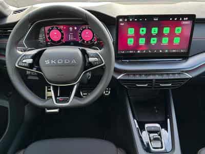 Skoda Octavia RS (2026) - Photo 9