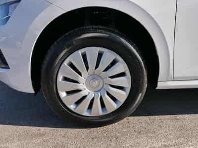 Skoda Kamiq Selection 1.5 TSI (2026) - Photo 3