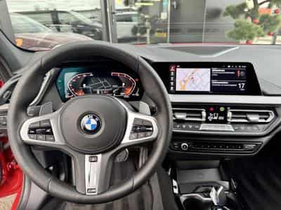 BMW 118 d pack M (2021) - Photo 7