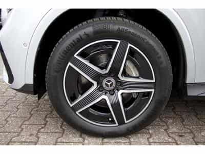 Mercedes GLC 300 e 4Matic 9G-TRONIC AMG Line Advanced (2024) - Foto 15