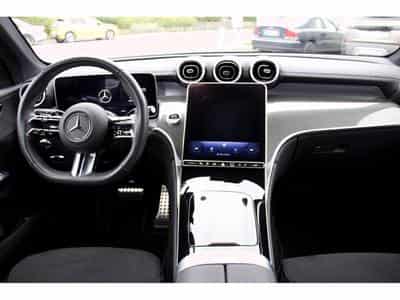 Mercedes GLC 300 e 4Matic 9G-TRONIC AMG Line Advanced (2024) - Foto 9