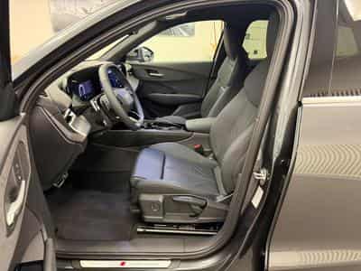 Audi Q3 SUV e-hybrid S Line 272 CV / 200 KW S tronic (2025) - Foto 3