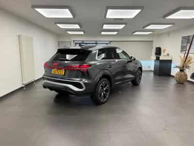 Audi Q3 SUV e-hybrid S Line 272 CV / 200 KW S tronic (2025) - Foto 7