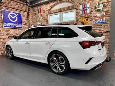 Skoda Octavia (2023) - Photo 2