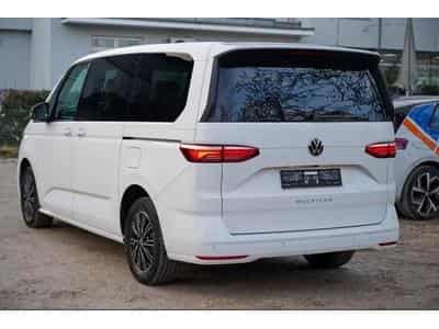 VW Multivan (2025) - Photo 13