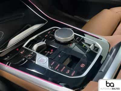 BMW X5 (2025) - Photo 10